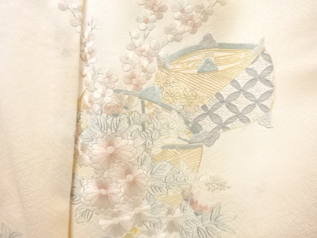 JAPANESE KIMONO / ANTIQUE KIMONO / EMBROIDERY / SPOOL & FLOWER